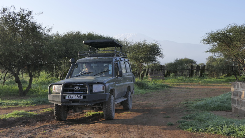 Where can I rent a car in Kenya?